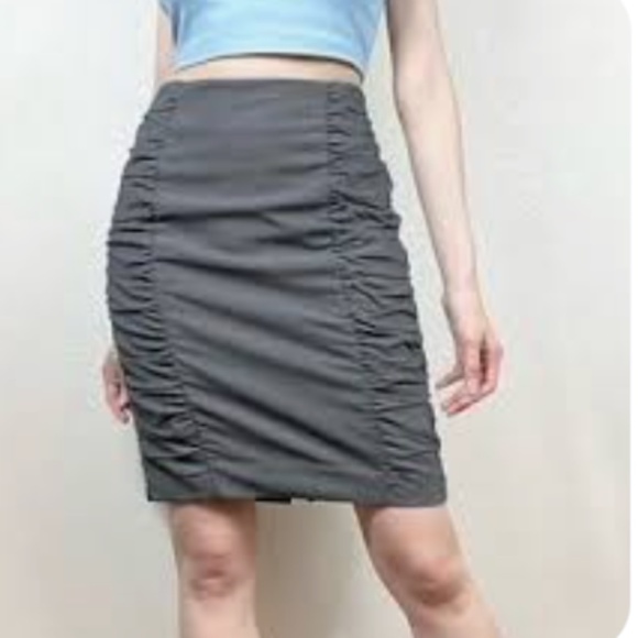 Anthropologie Cartonnier Gray Ruched Pencil Skirt Knee-Length - Picture 2 of 7